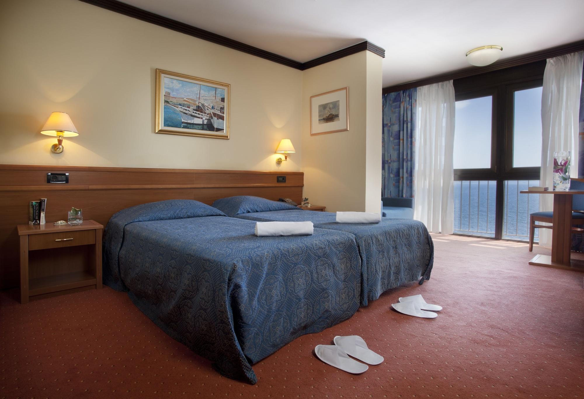Hotel Kristal - Liburnia オパティヤ エクステリア 写真