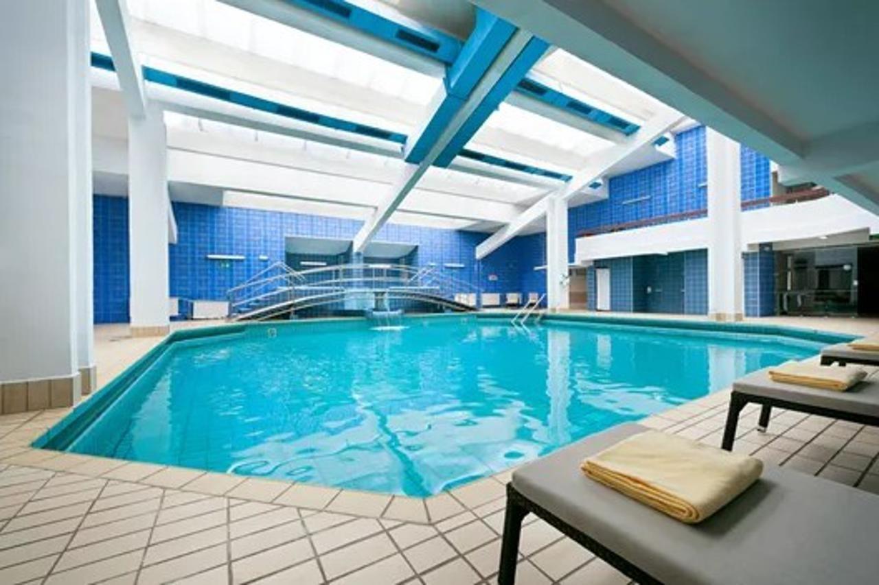 Hotel Kristal - Liburnia オパティヤ エクステリア 写真