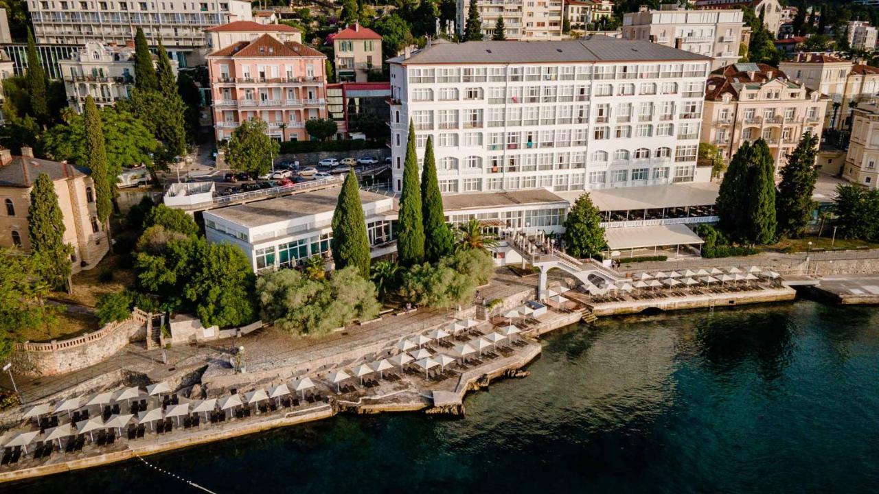 Hotel Kristal - Liburnia オパティヤ エクステリア 写真