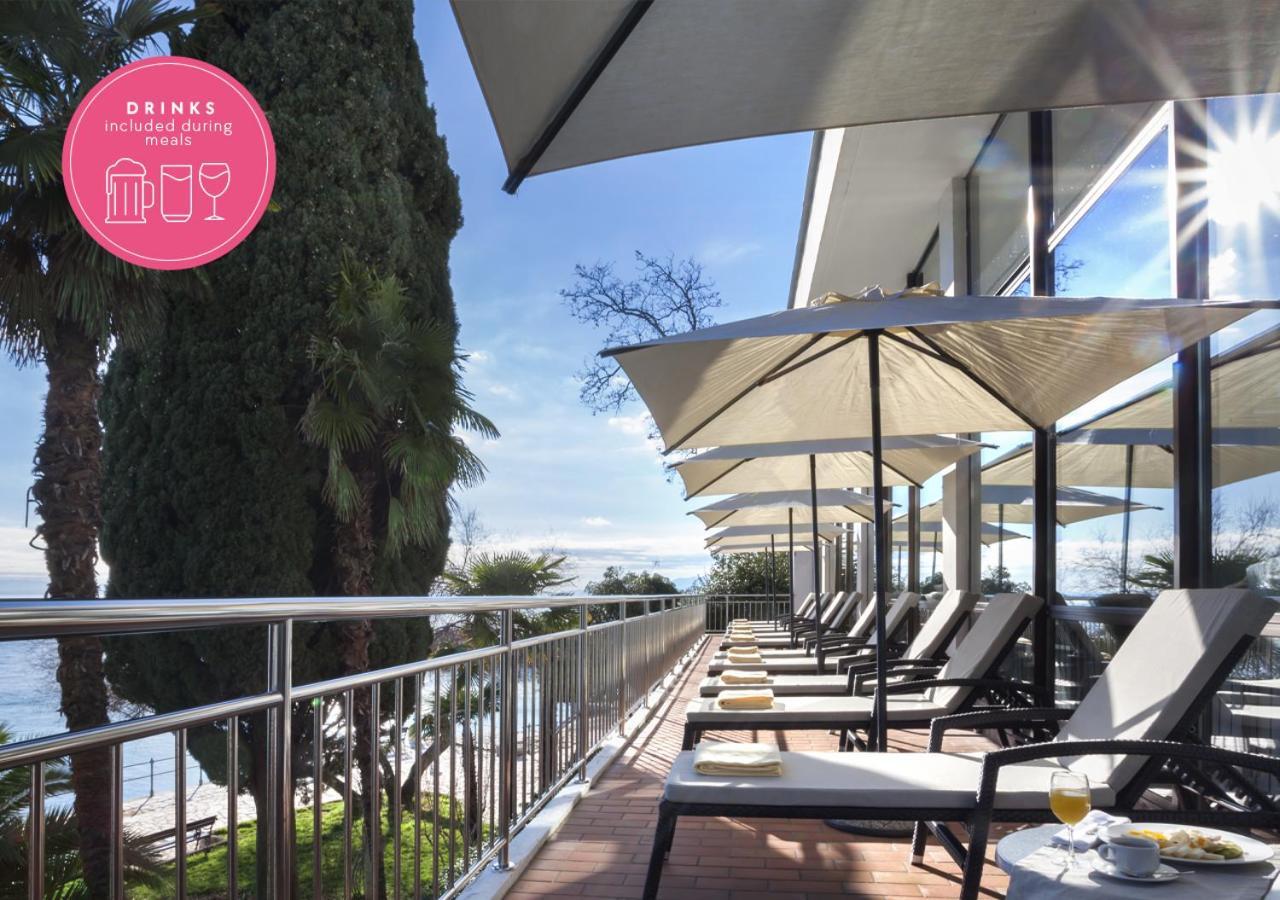 Hotel Kristal - Liburnia オパティヤ エクステリア 写真